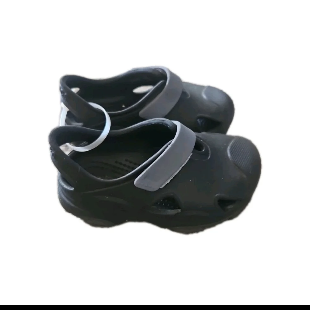 Crocs Black Classic All-Terrain Toddler Boys’ Clogs C7 Durable Slip-On Clog C7